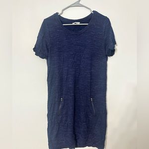 Navy heather mini short sleeve dress with front zipper pockets, size medium